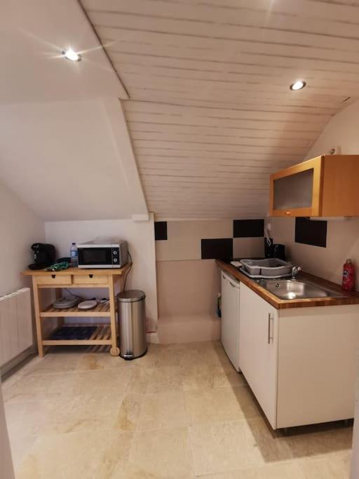 Le Rez De Jardin Apartment Honfleur Exterior foto