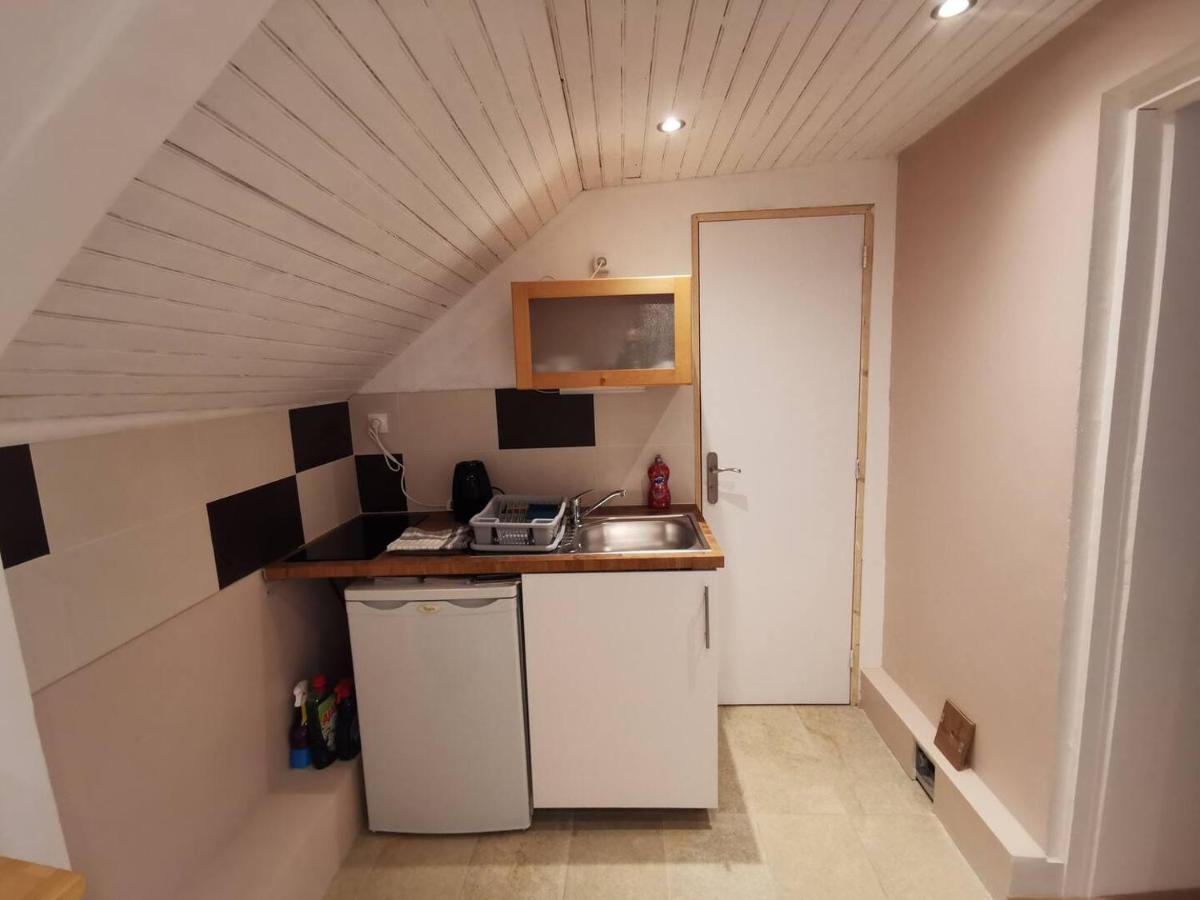 Le Rez De Jardin Apartment Honfleur Exterior foto