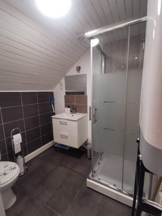 Le Rez De Jardin Apartment Honfleur Exterior foto
